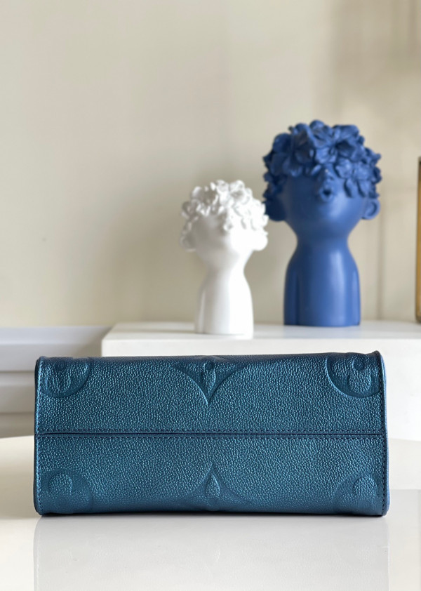 l0*is V*t0n onthego pm