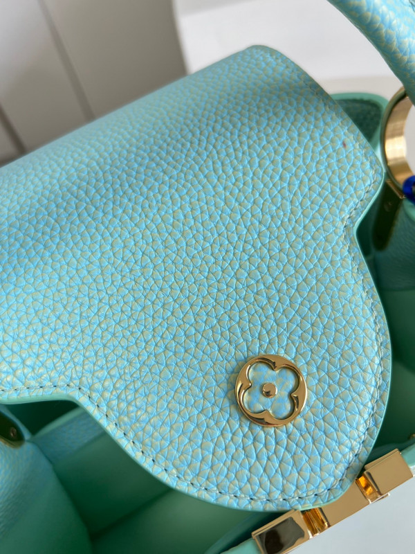 l0*is V*t0n capucines mm