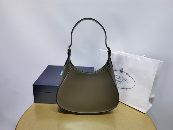 Pra*a leather shoulder bag