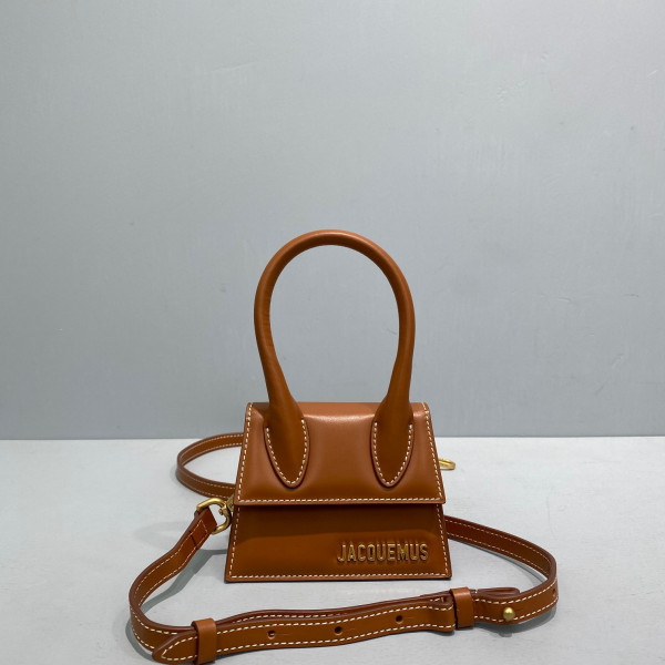 JACQUEMUS Le Chiquito Mini Bag