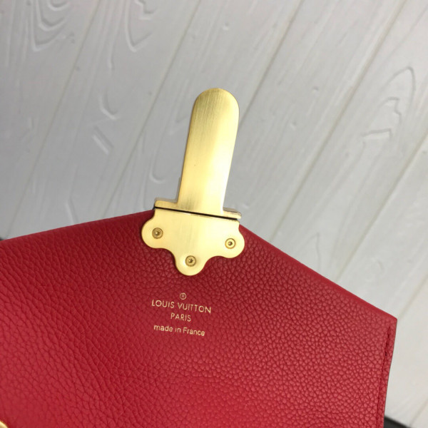 l0*is V*t0n clapton backpack