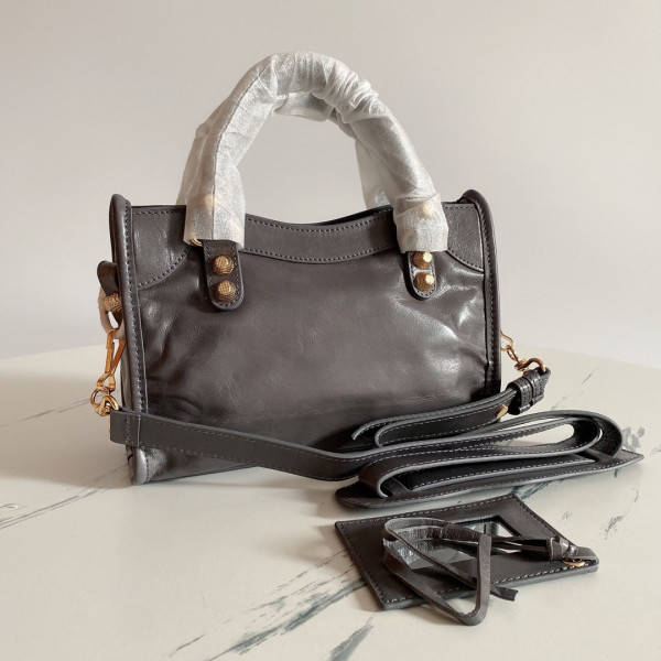 Ba*len*cia*ga classic city