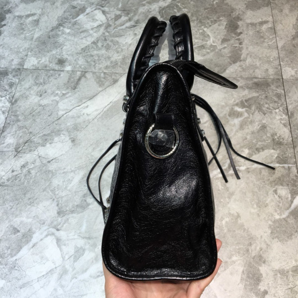 Ba*len*cia*ga classic city