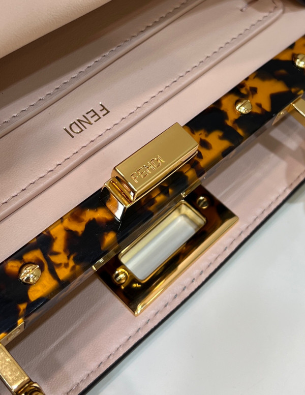 F**di peekabooiseeu-27x21x11cm