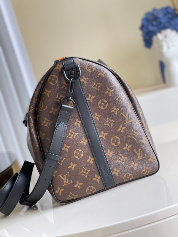 l0*is V*t0n keepall bandouliÈre 50