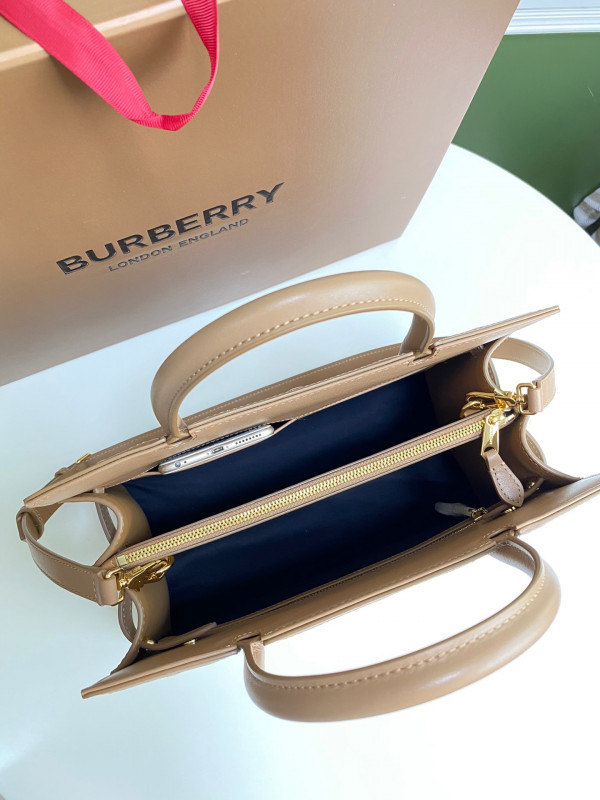 B**rry small vintage check two-handle title bag