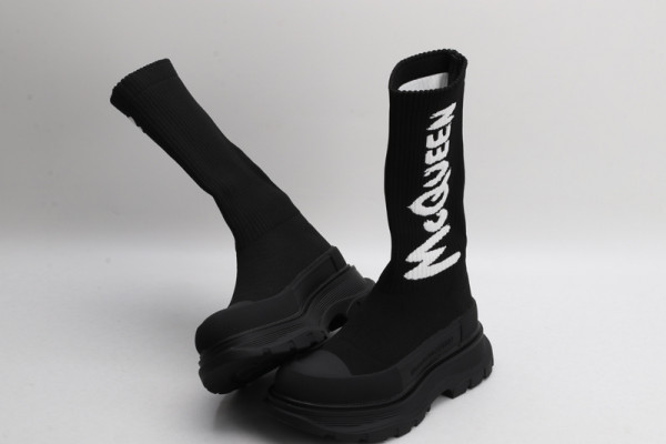 ale*d*r M*Q*en graffiti knit tread slick boot