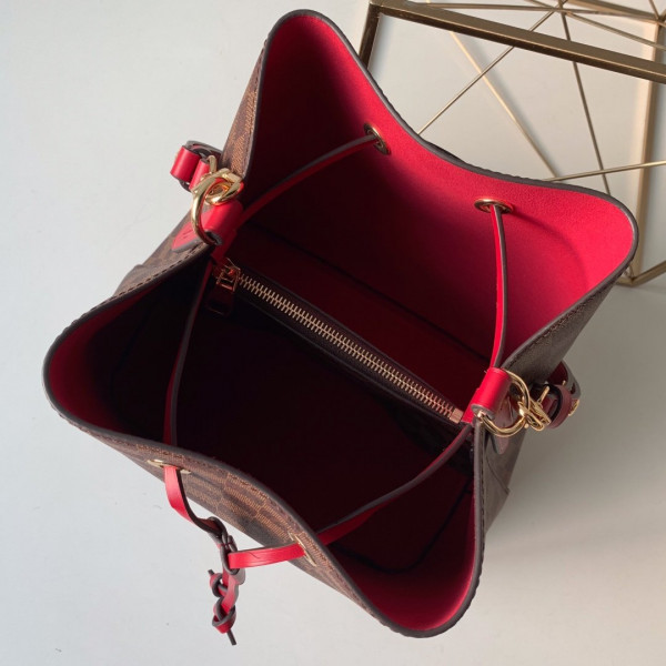 l0*is V*t0n nÉonoÉ