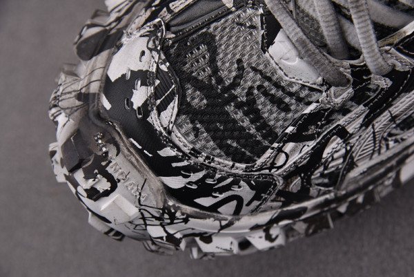 Ba*len*cia*ga ddfender