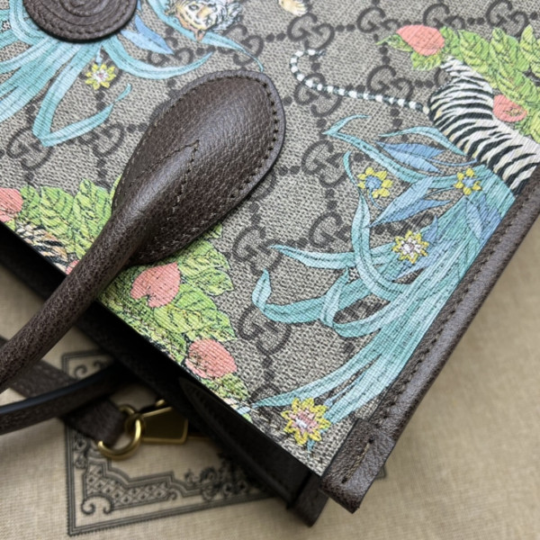 G*u*i gg small tote bag