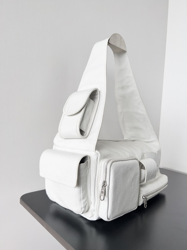 ba*len*cia*ga S*perbusy xs sling bag