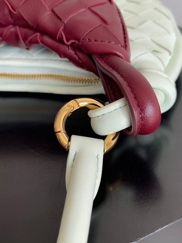 bo*te*ga Ve*ne*ta small gemelli