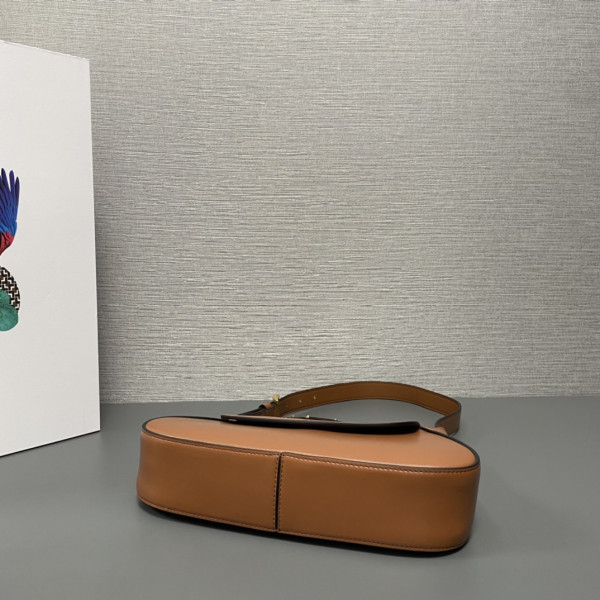 Pra*a crossbody bag -24*15*5cm