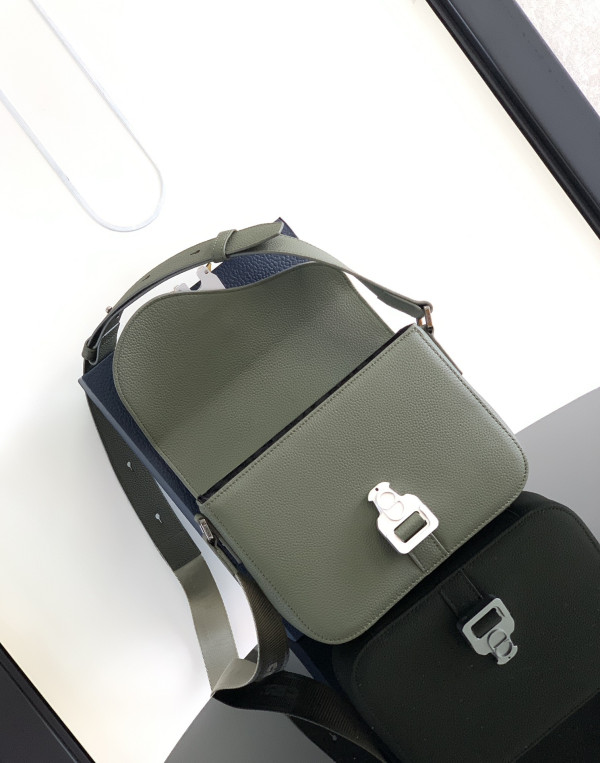 DIRO SADDLE MESSENGER BAG-23*18*6CM