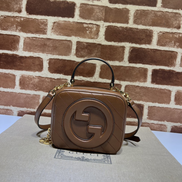 G*u*i blondie top handle bag