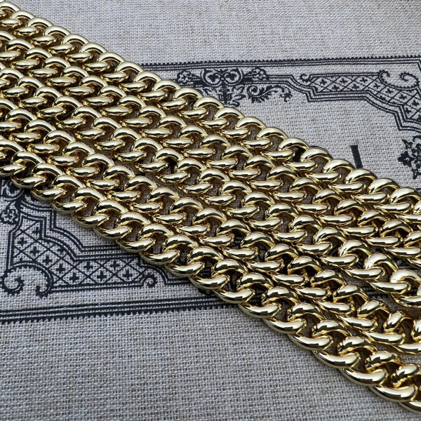 G*u*i chain wallet with G*u*i script