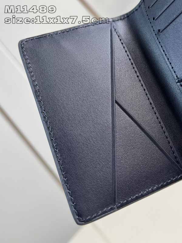 l0*is V*t0n pocket organizer-7.5*11.1*1 cm