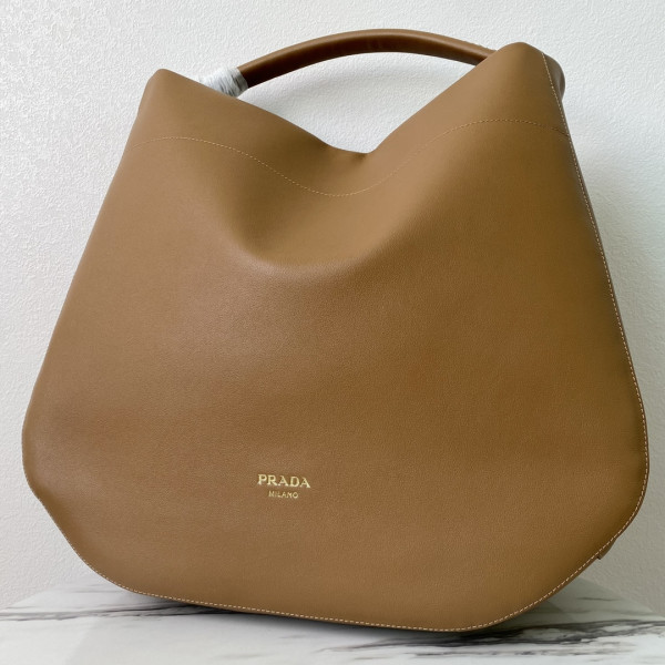 Pra*a large leather shoulder bag
