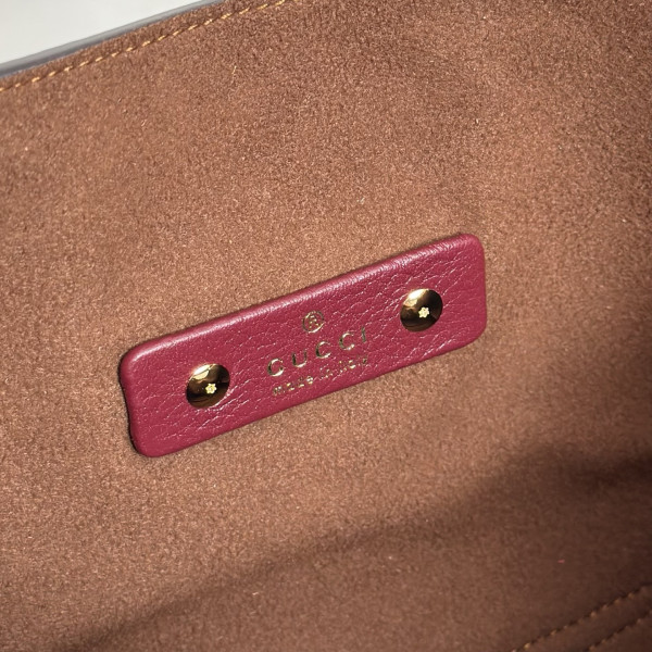 G*u*i softbit medium top handle bag