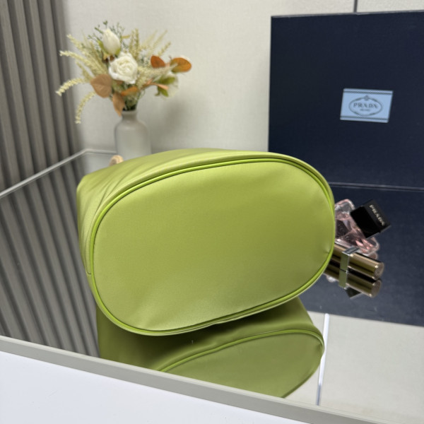 Pra*a mariner re-nylon small bucket bag