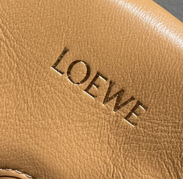 Lowee Flamenco purse - 30*24.5*10cm