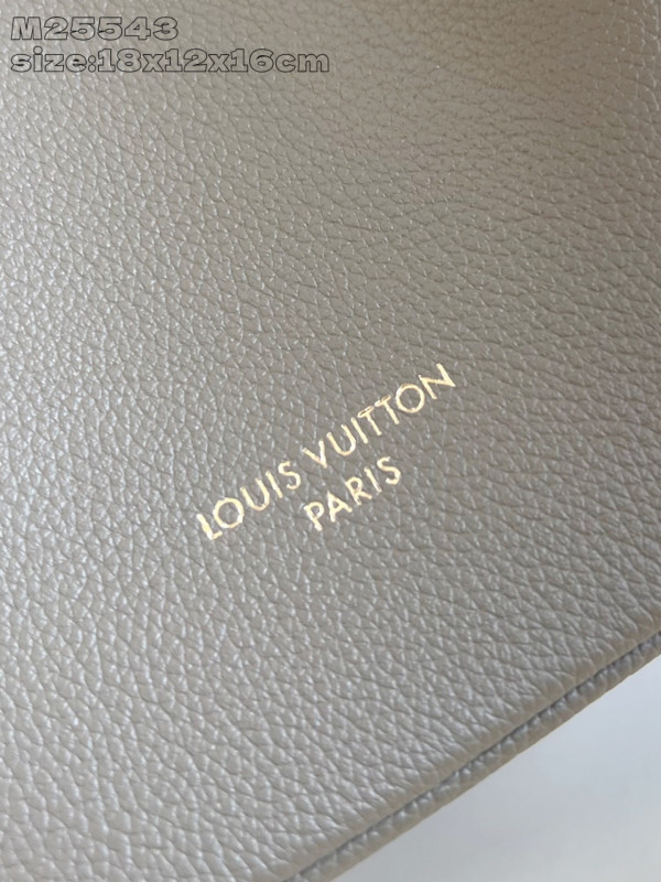 l0*is V*t0n low key all in bb