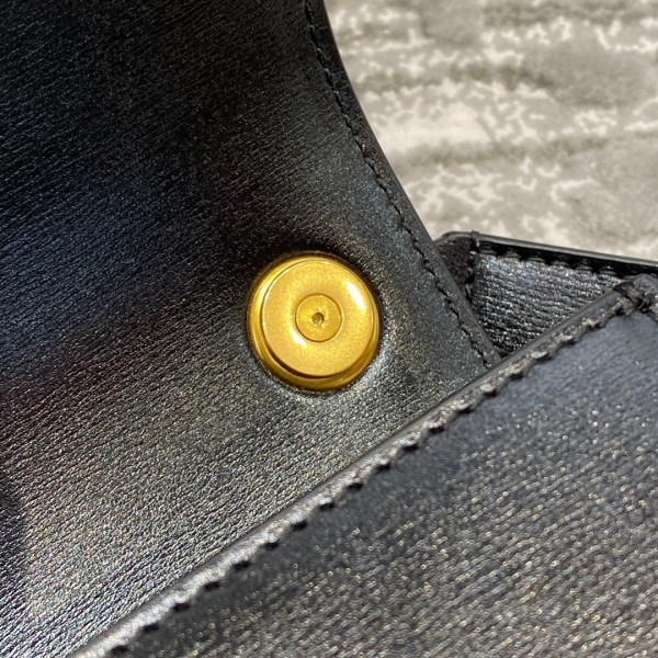 Y*L loulou carre satchel in smooth leather