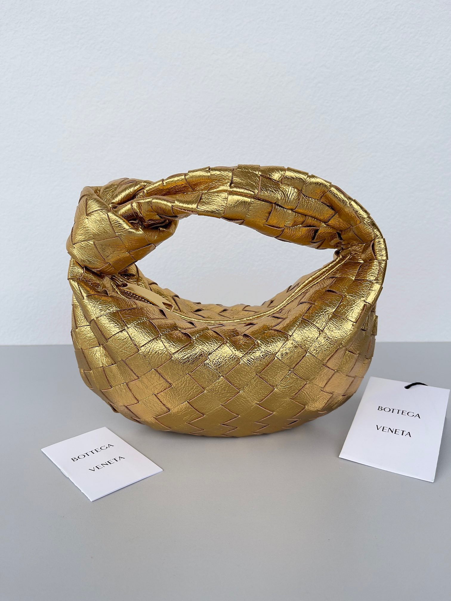 bo*te*ga Ve*ne*ta mini jodie