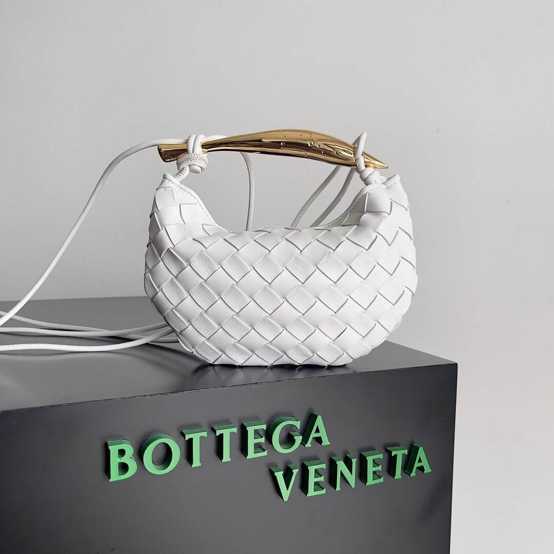 bo*te*ga Ve*ne*ta  mini sardine top handle bag