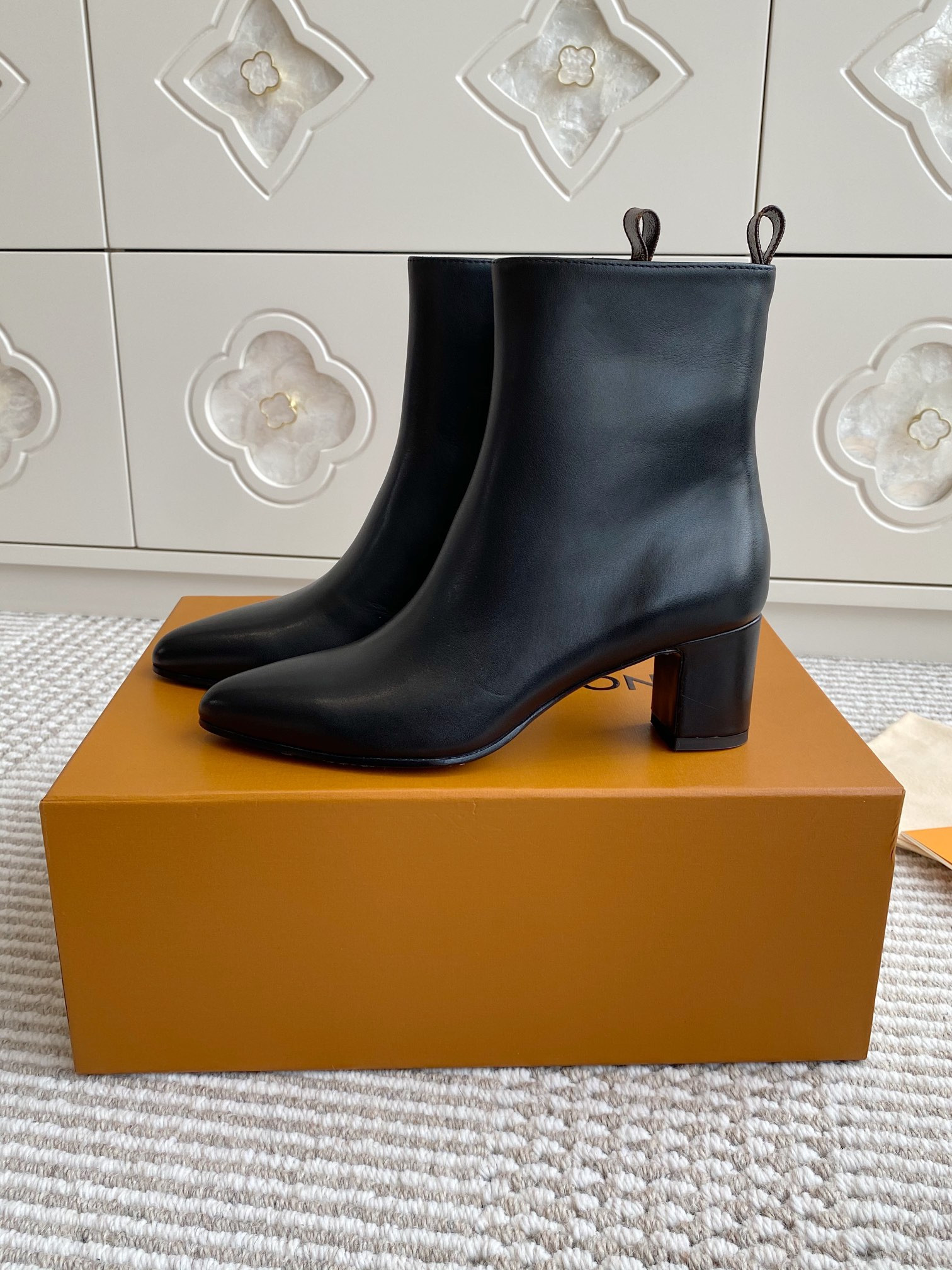 l0*is V*t0n donna ankle boot